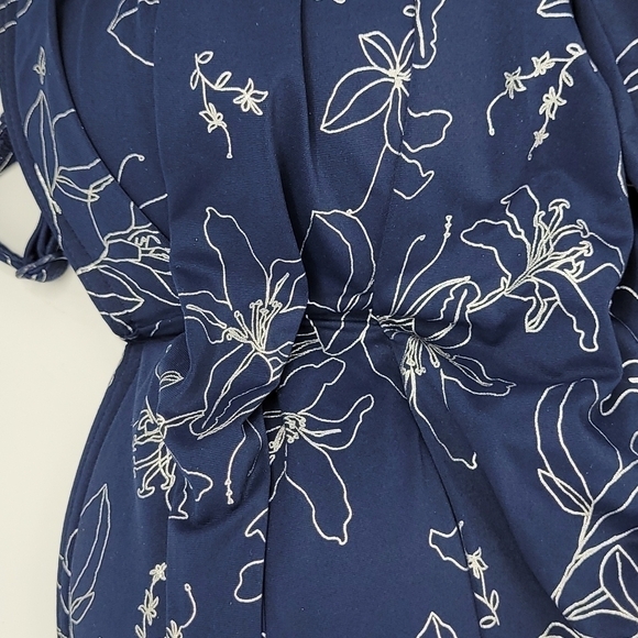 NIP TUCK SWIM Garden Line Foil Tummy Control One Piece Swimsuit Navy Size 4 - Picture 6 of 10